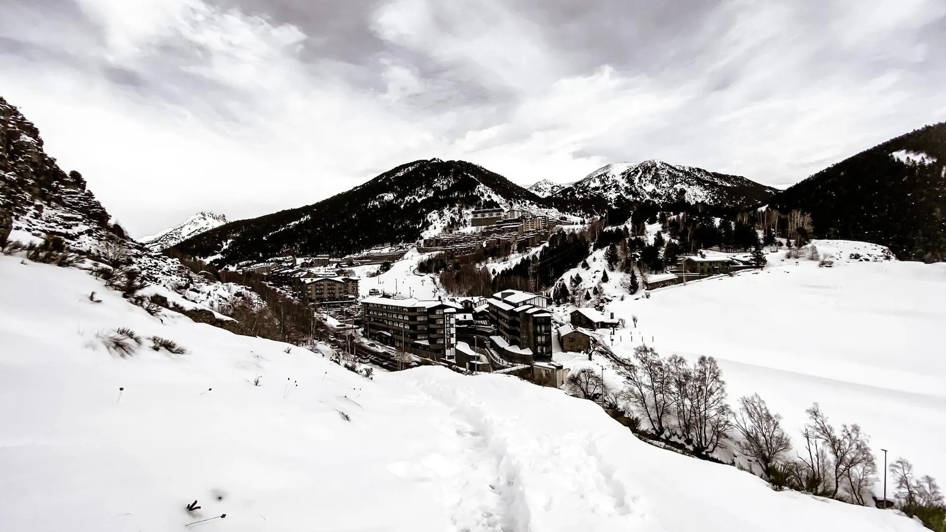 Hotel Euroski Mountain Resort & Spa El Tarter 4*,  Andorra